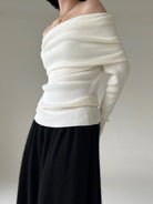 Elegant Off-Shoulder Women's Jumper - White